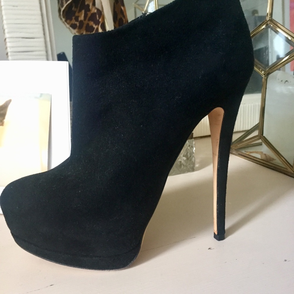 Zanotti Black Suede Ankle Boots ⚡️